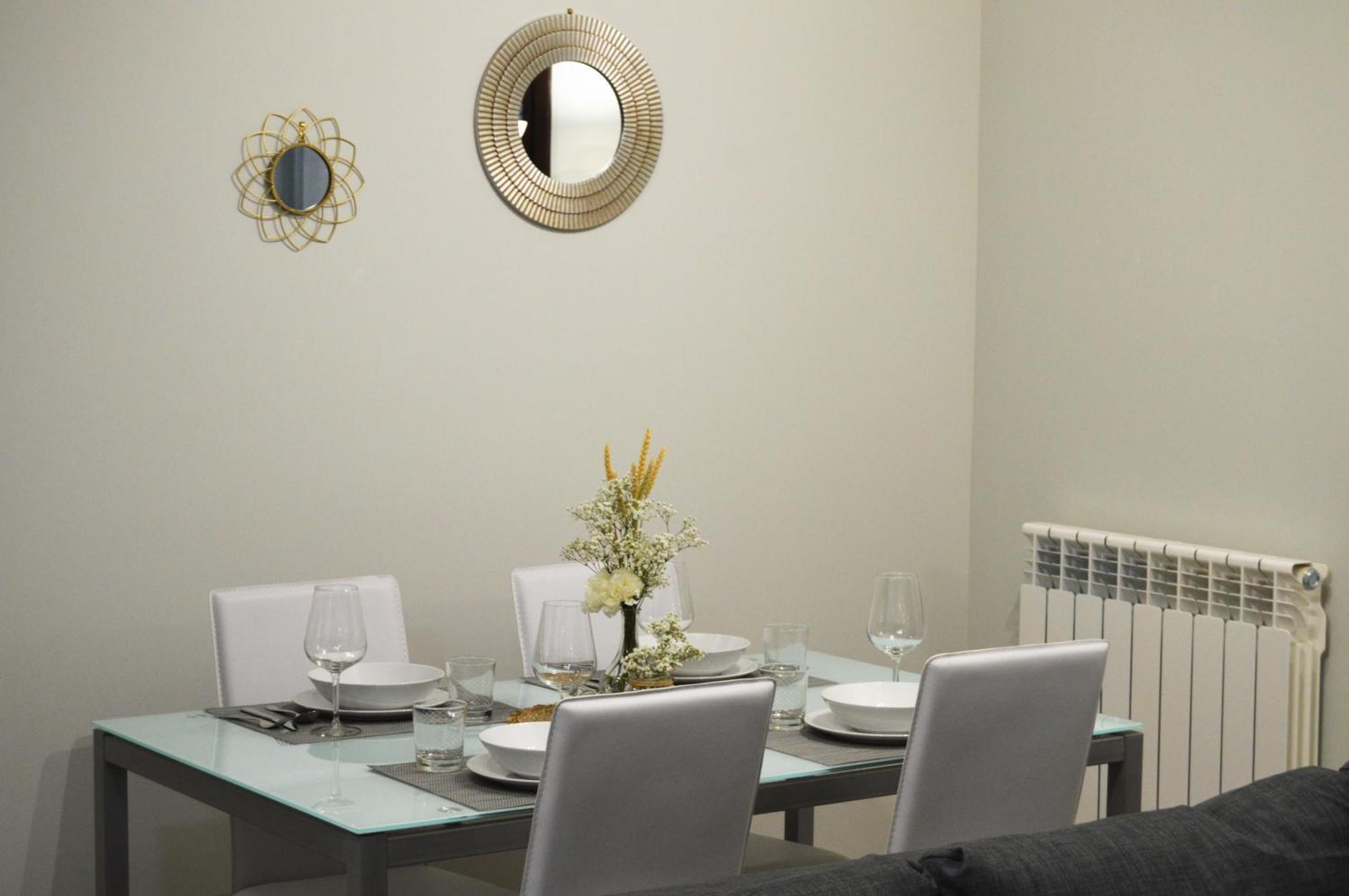 Apartamenticos Plaza Del Pilar I Zaragoza Exteriör bild